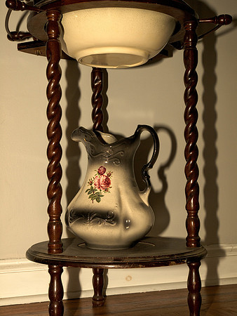 Washstand 2